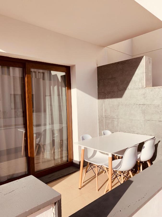 La Casa Roja Appartement Puerto Calero Buitenkant foto